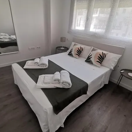 Playa & Golf Deluxe En Playa Granada Apartment